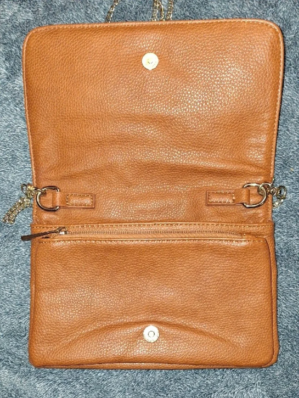 Street Level Woven Crossbody Bag in Tan with Gold Chain